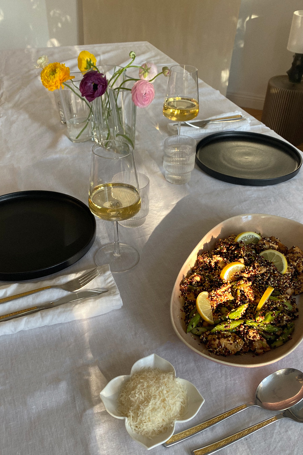 Healthy but yummy recipes: Quinoa & Chili Lemon Chicken with Asparagus