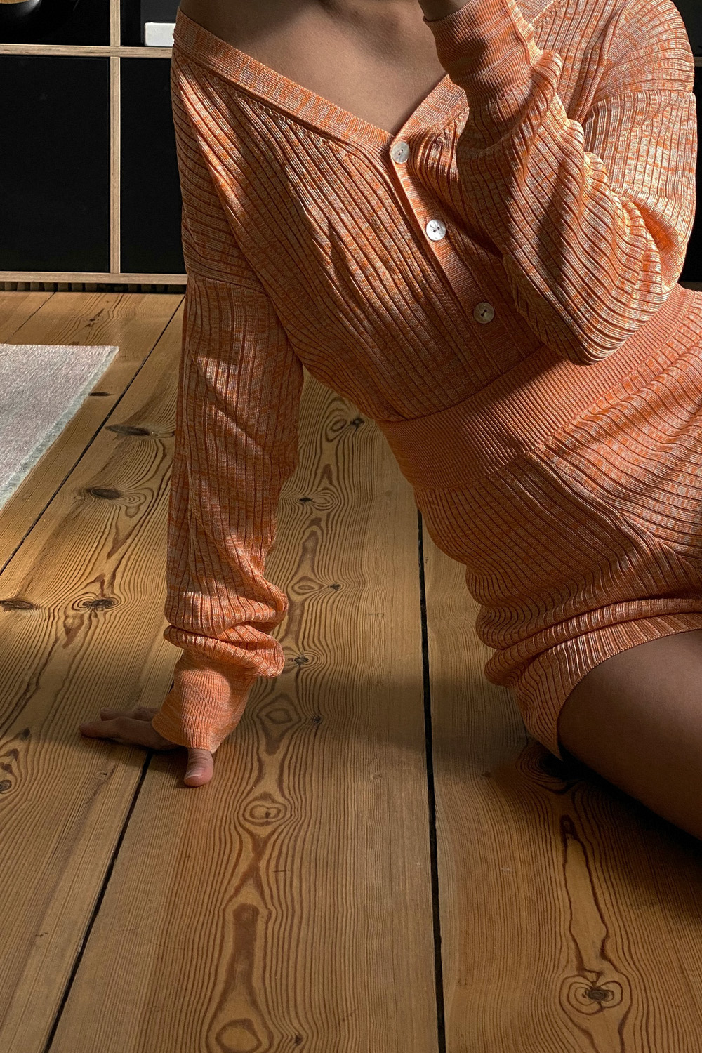 Orange rib knit shorts – EDITED the label, Orange rib knit cardigan – EDITED the label, Gold L’Or Liquide earrings – by teetharejade