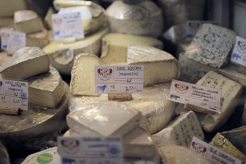 Hotspot for Cheese & Wine Lovers: La Käserie, Berlin