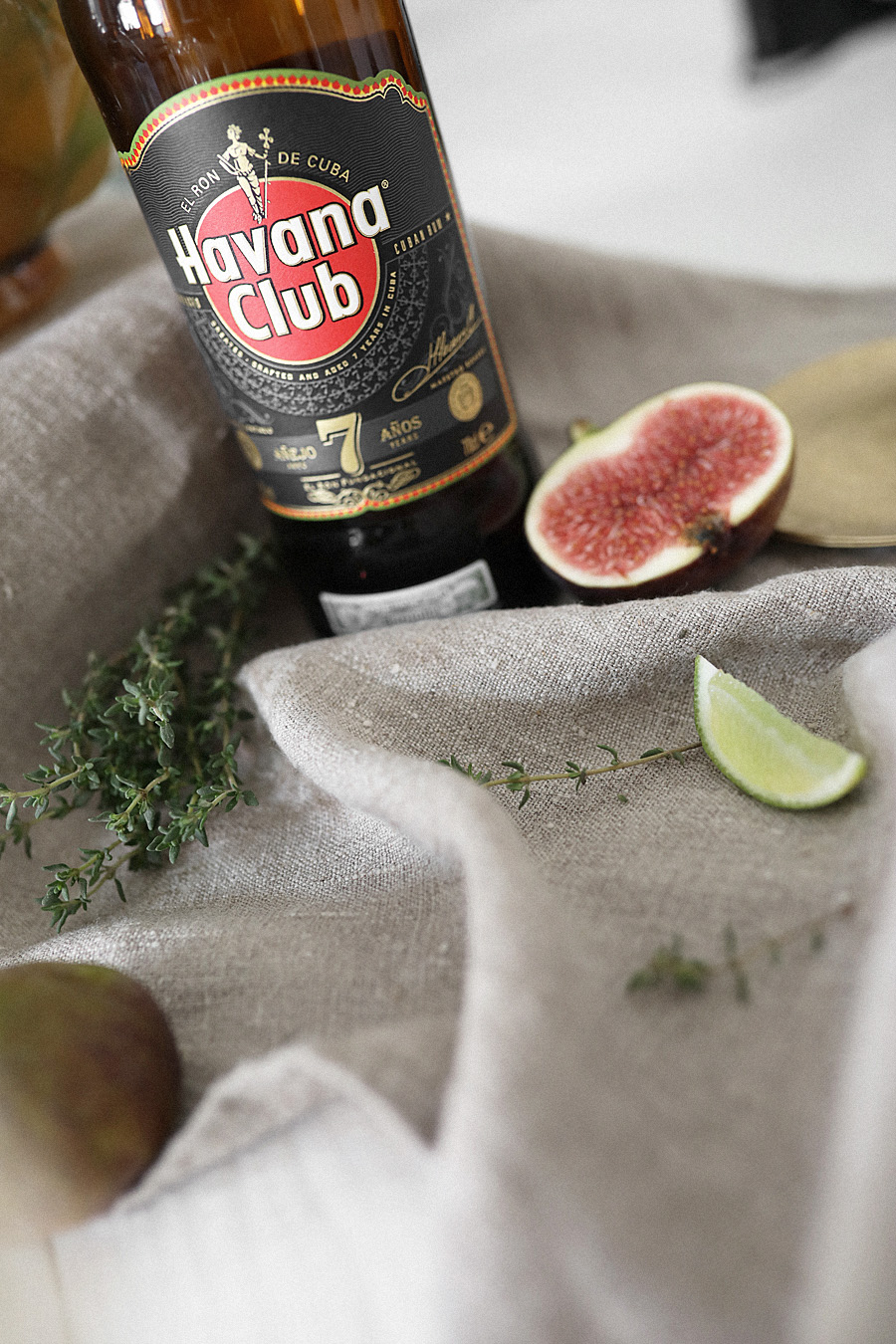 Recipe: End of Summer Canchánchara Bowl - Dark Rum Bowl with Figs and Honey