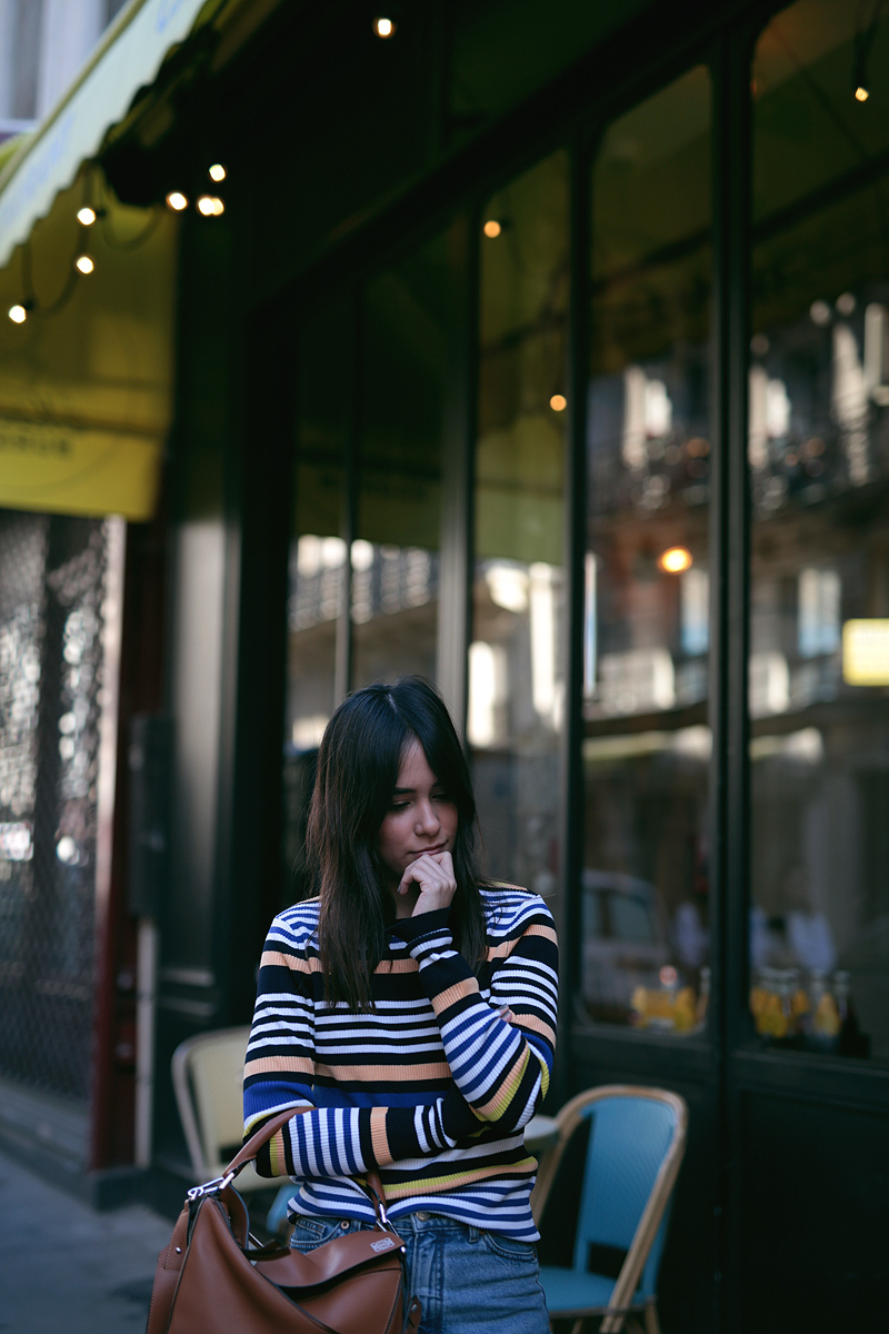 Nisi wearing Loewe Puzzle Bag, Chloé Lauren Flats, Monki Mom Jeans and Zara Striped Longsleeve