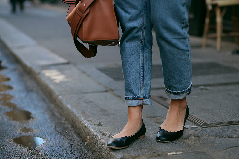 Nisi wearing Loewe Puzzle Bag, Chloé Lauren Flats, Monki Mom Jeans and Zara Striped Longsleeve