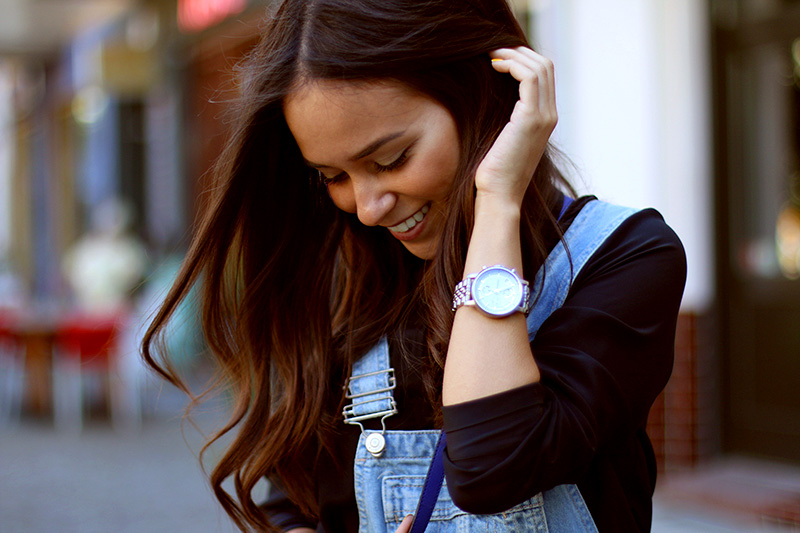 Nisi is wearing: Topshop Dungarees or denim overall, black silk shirt from Zara, Givencha Obsedia small in blue and Birkenstocks