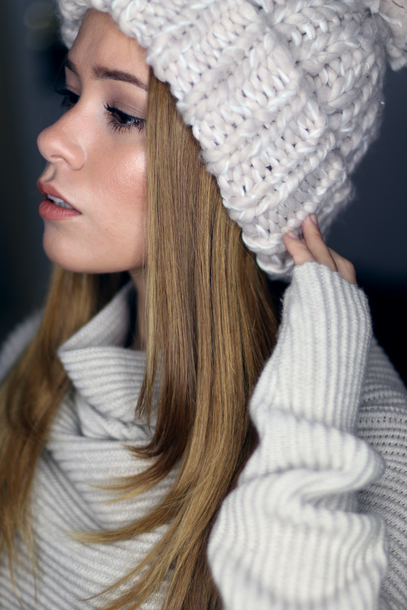 3 hats and 3 hair styles for winter